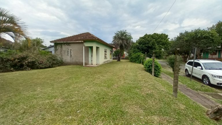 TERRENO PLANO DE ESQUINA COM 435,60M2 NO VILA NOVA NOVO HAMBURGO