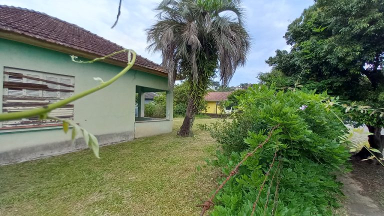 TERRENO PLANO DE ESQUINA COM 435,60M2 NO VILA NOVA NOVO HAMBURGO