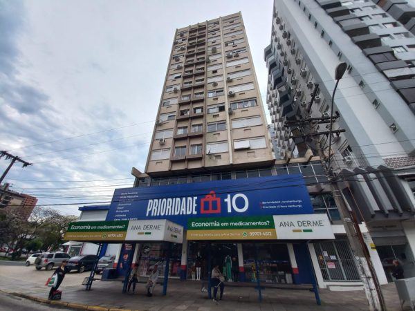 APARTAMENTO KITNET COM SALA/DORMITÓRIO, CENTRO NOVO HAMBURGO