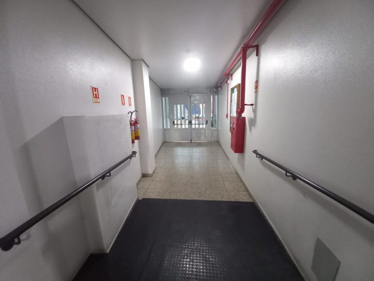 APARTAMENTO KITNET COM SALA/DORMITÓRIO, CENTRO NOVO HAMBURGO