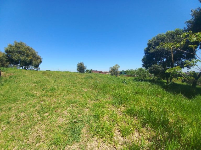 TERRENO COM 399,62M2 FRENTE NORTE NO ENCOSTA DO SOL ESTÃNCIA VELHA