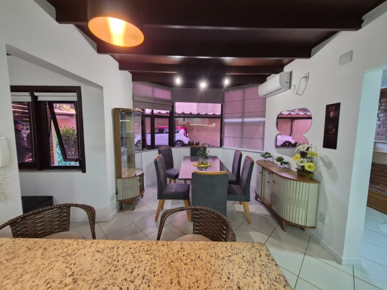 CASA EM CONDOMÍNIO COM 2 DORMITÓRIOS, NO RONDÔNIA