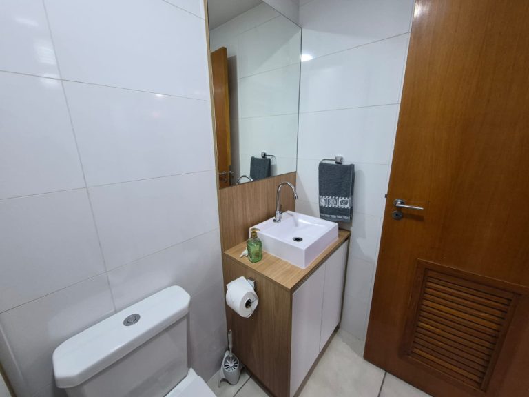 CASA EM CONDOMÍNIO COM 2 DORMITÓRIOS, NO RONDÔNIA