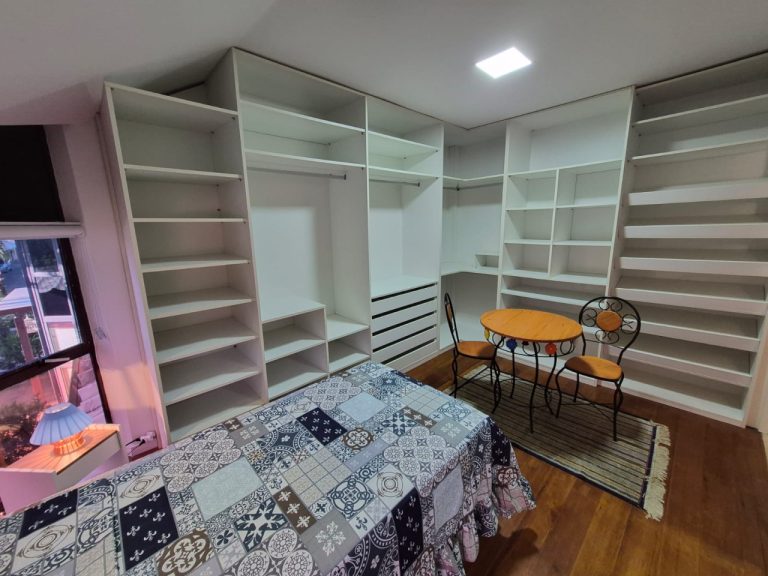 CASA EM CONDOMÍNIO COM 2 DORMITÓRIOS, NO RONDÔNIA