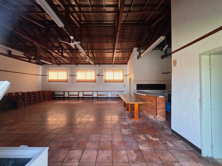 APARTAMENTO COM 2 DORMITÓRIOS, GARAGEM ROTATIVA, CANUDOS NH