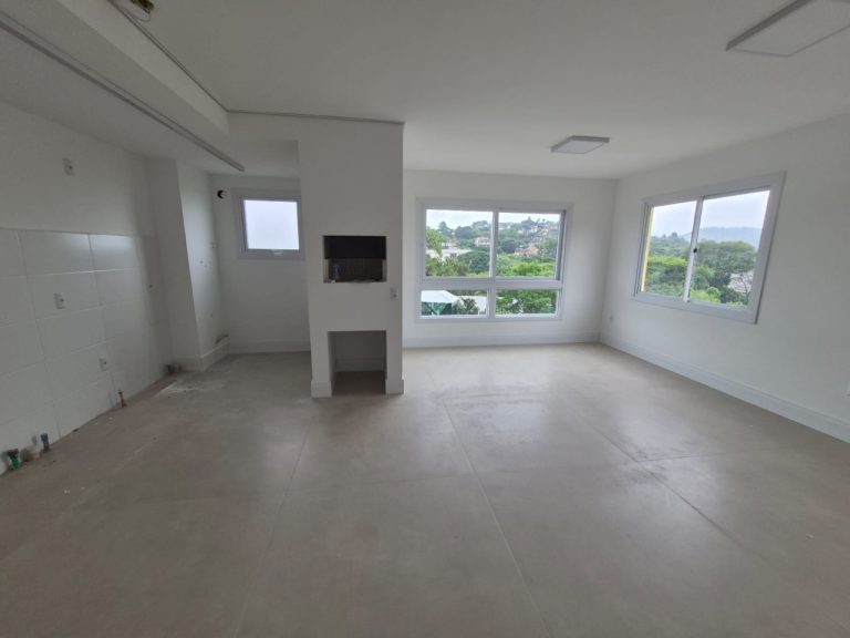 APARTAMENTO COM 3 DORMITÓRIOS, SENDO UM SUÍTE, DUAS VAGAS DE GARAGEM, CENTRO NH