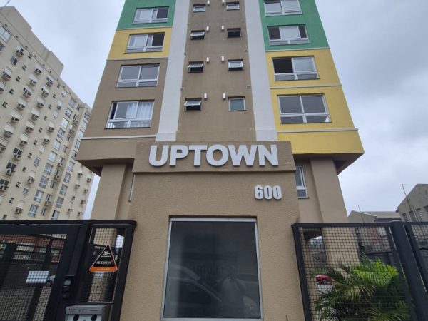 APARTAMENTO COM 3 DORMITÓRIOS, SENDO UM SUÍTE, DUAS VAGAS DE GARAGEM, CENTRO NH