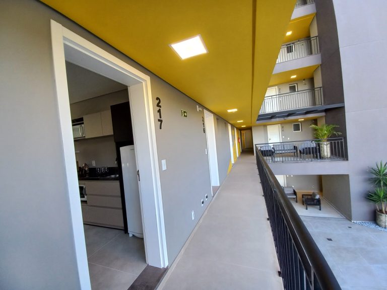 STUDIO NOVO TODO MOBILIADO E DECORADO