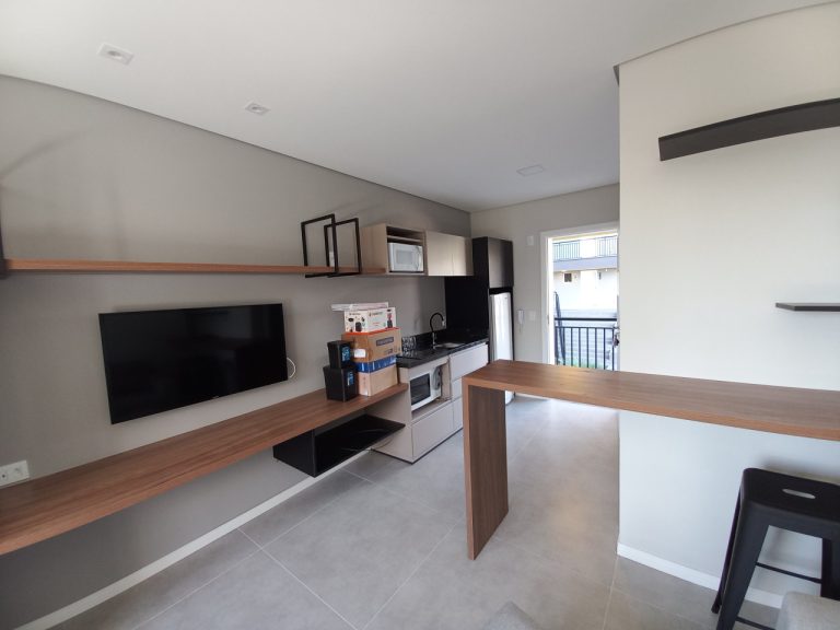 STUDIO NOVO TODO MOBILIADO E DECORADO