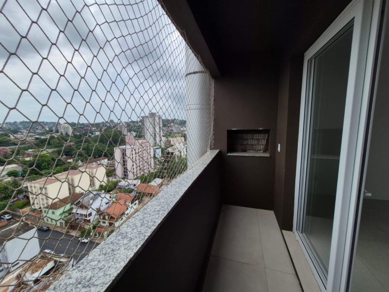 APARTAMENTO COM 2 DORMITÓRIOS, GARAGEM, NO RIO BRANCO
