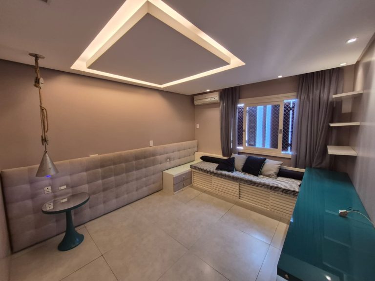 APARTAMENTO COM 2 DORMITÓRIOS, GARAGEM, NA VILA NOVA NH