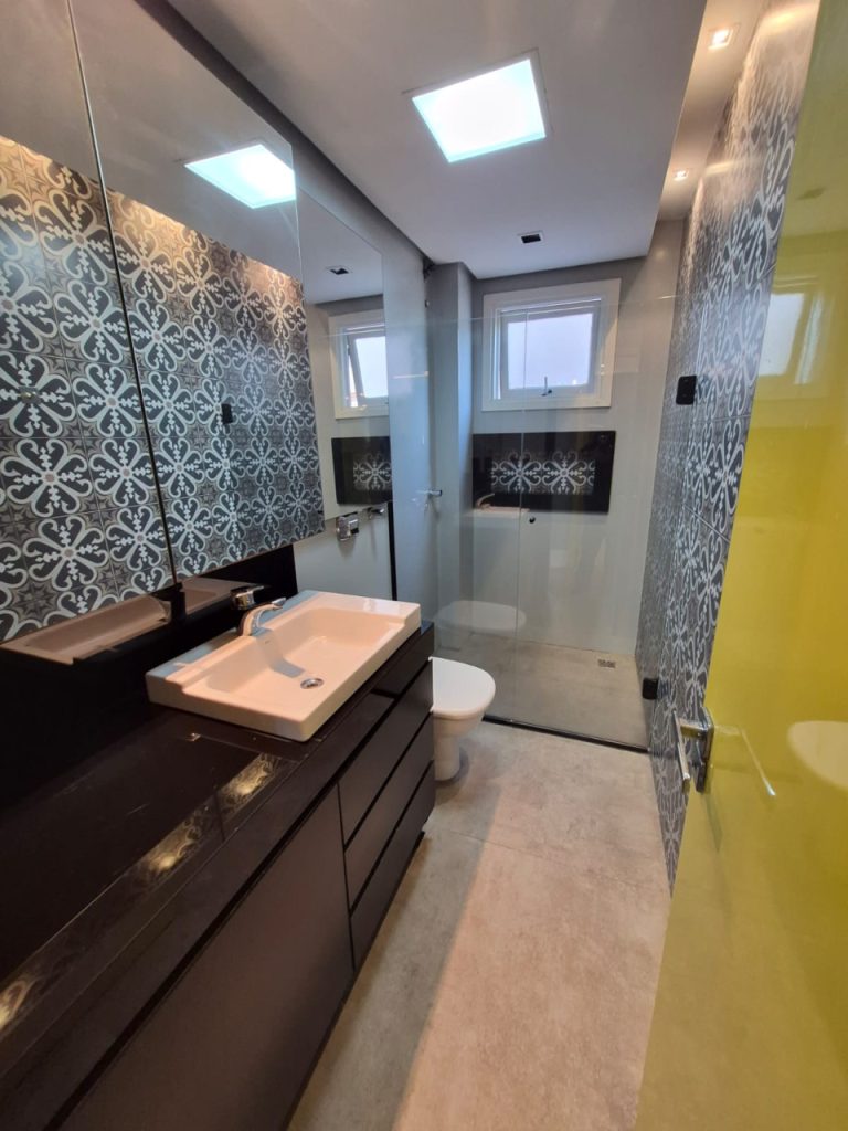 APARTAMENTO COM 2 DORMITÓRIOS, GARAGEM, NA VILA NOVA NH
