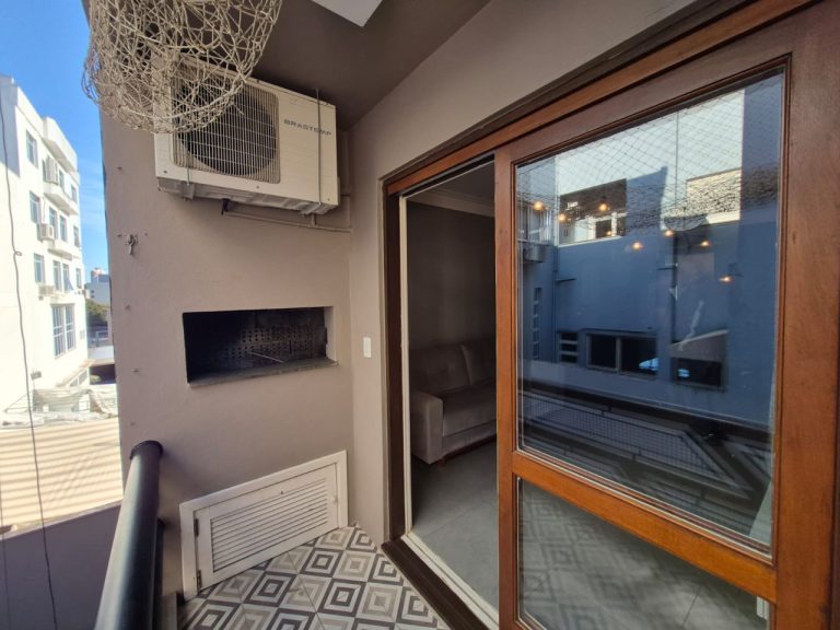 APARTAMENTO COM 2 DORMITÓRIOS, GARAGEM, NA VILA NOVA NH