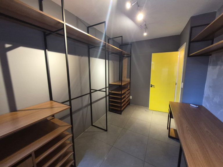 APARTAMENTO COM 2 DORMITÓRIOS, GARAGEM, NA VILA NOVA NH