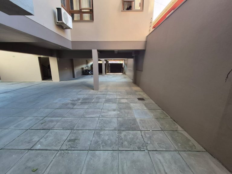 APARTAMENTO COM 2 DORMITÓRIOS, GARAGEM, NA VILA NOVA NH