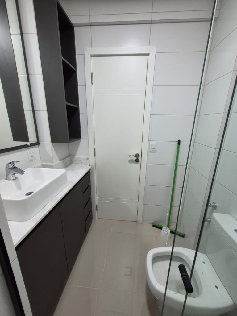 APARTAMENTO PARA ALUGUEL COM 2 DORMITÓRIOS, SENDO UM SUÍTE, DUAS GARAGENS, NO VILA ROSA NH