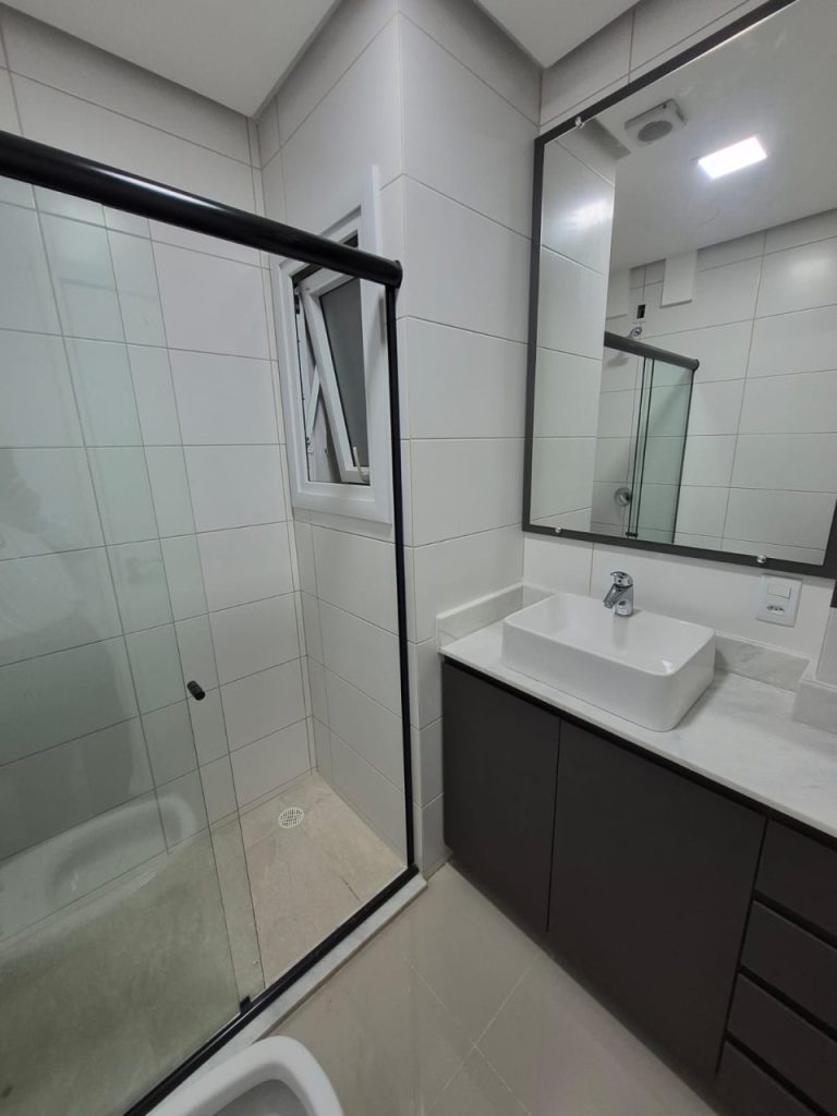 APARTAMENTO PARA ALUGUEL COM 2 DORMITÓRIOS, SENDO UM SUÍTE, DUAS GARAGENS, NO VILA ROSA NH