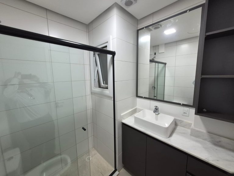 APARTAMENTO PARA ALUGUEL COM 2 DORMITÓRIOS, SENDO UM SUÍTE, DUAS GARAGENS, NO VILA ROSA NH