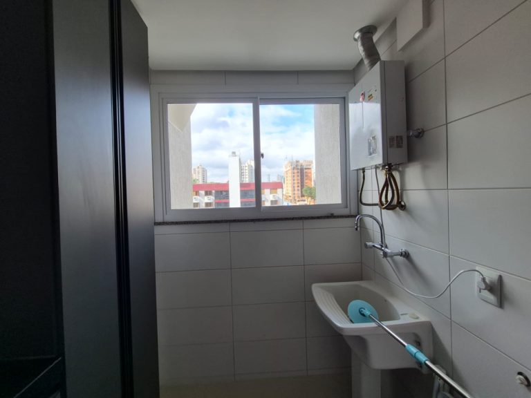 APARTAMENTO PARA ALUGUEL COM 2 DORMITÓRIOS, SENDO UM SUÍTE, DUAS GARAGENS, NO VILA ROSA NH
